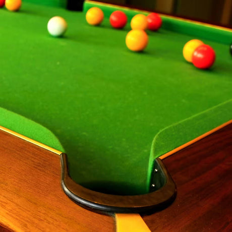 Comparing Traditional And Digital Scorekeeping For UK Pool Tables