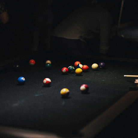 Pool Table Fabrics: A UK Guide To The Heart Of The Game