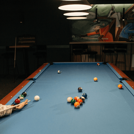 A Beginner's Guide To Using A Pool Cue