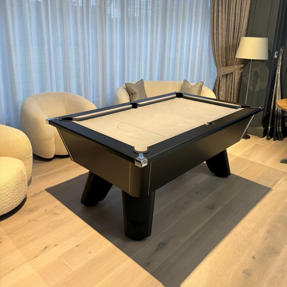 Cry Wolf Slate Bed Indoor Pool Table - Black