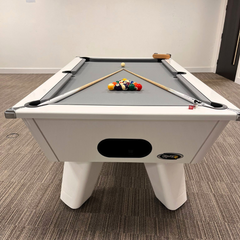 Cry Wolf Slate Bed Indoor Pool Table - White