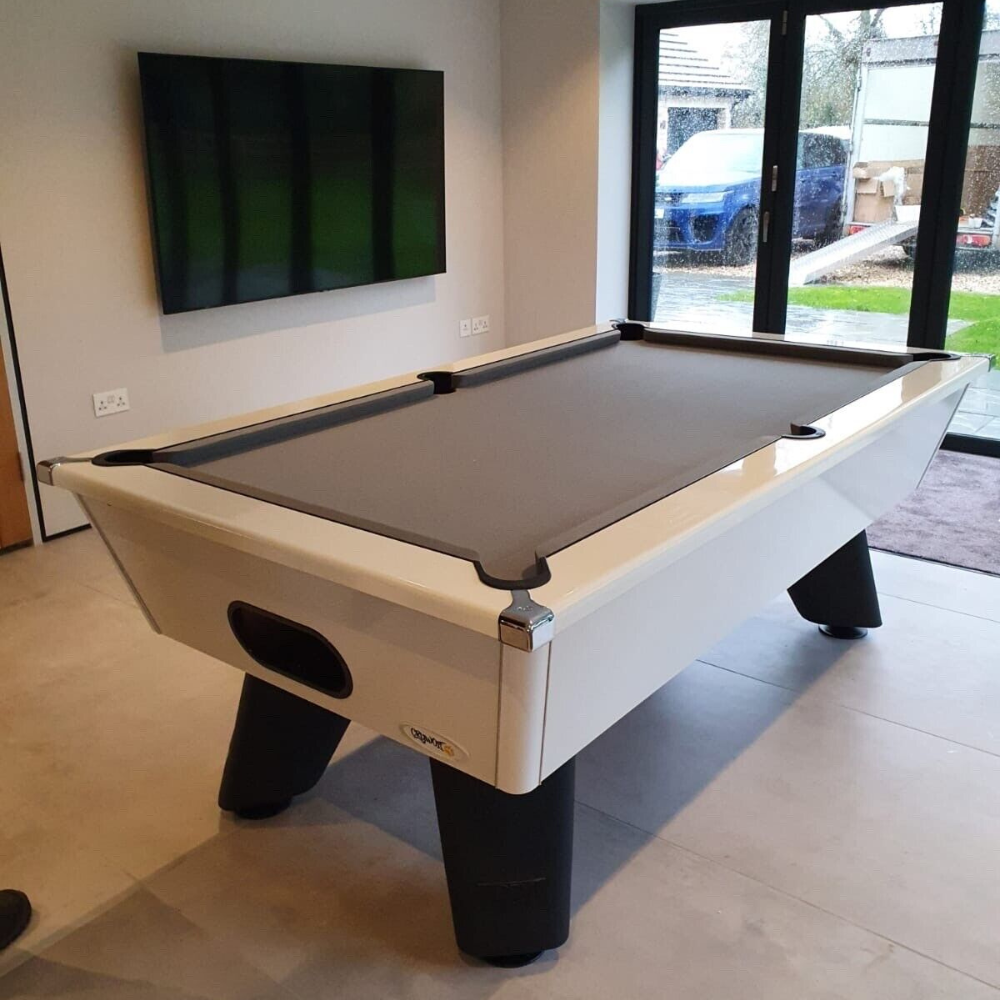 Cry Wolf Indoor Pool Table | White | Smart Silver Cloth