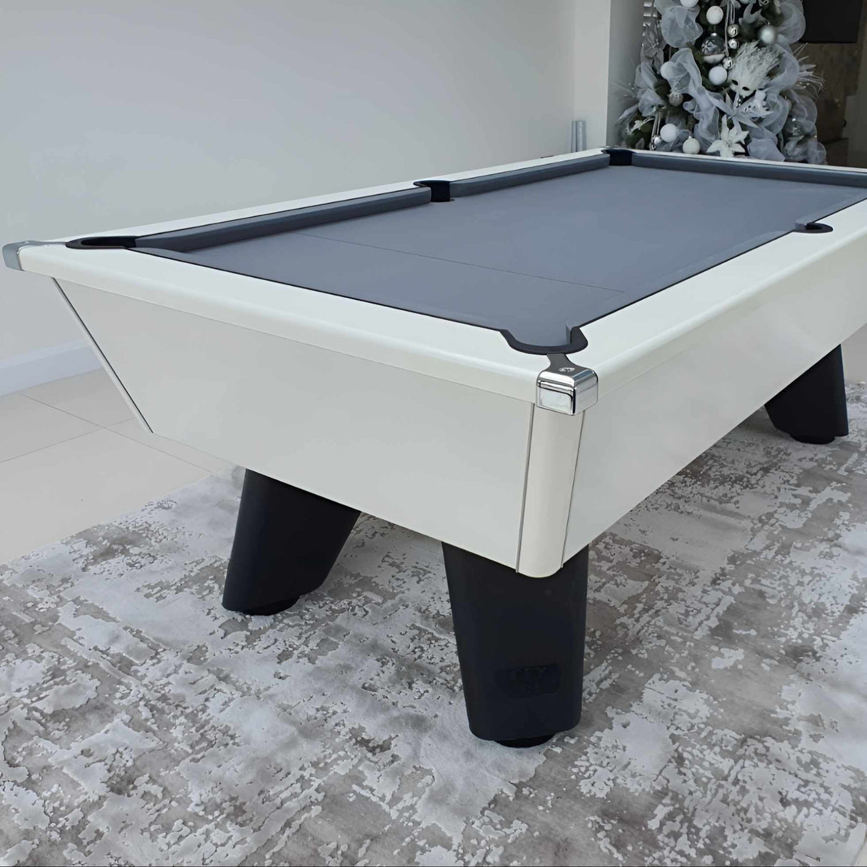 Cry Wolf Indoor Pool Table | White | Smart Silver Cloth