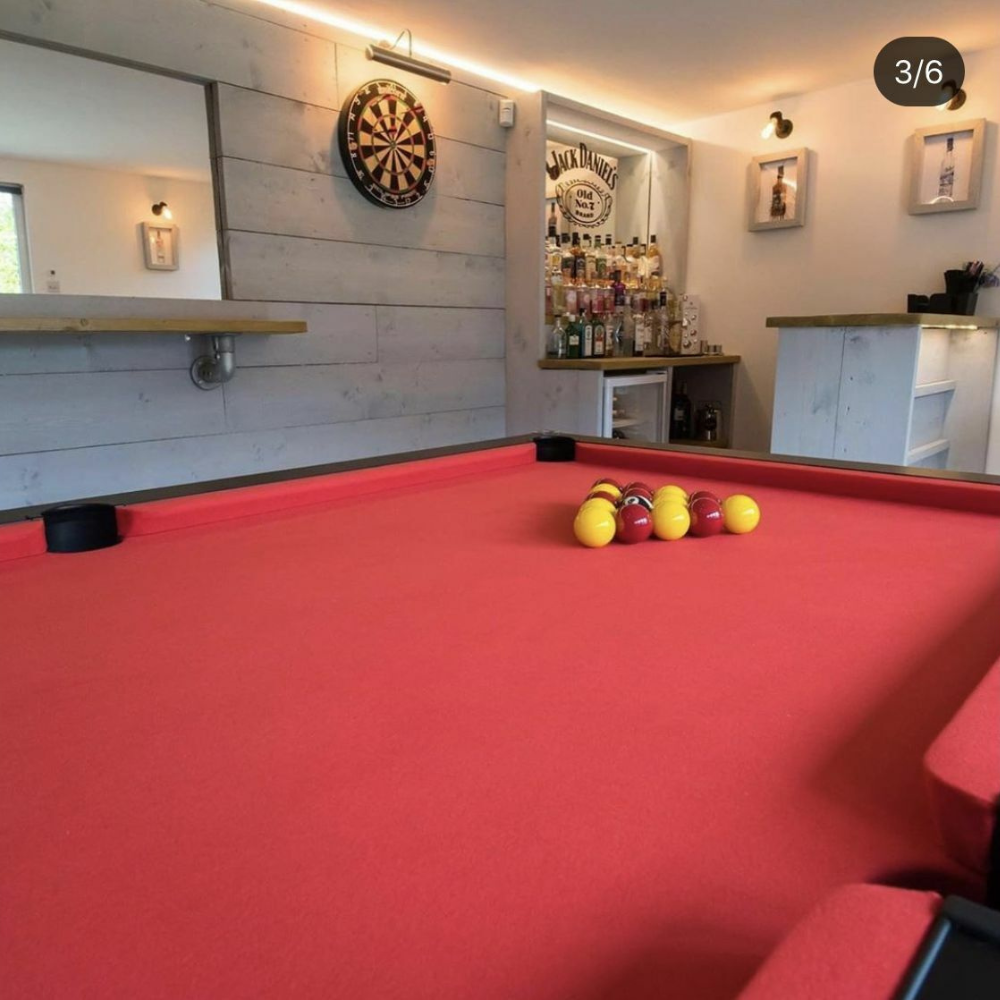 Cry Wolf Square Leg Pool Table | Black | Smart Red Cloth