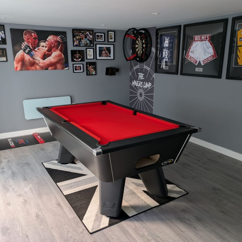 Cry Wolf Indoor Pool Table | Black | Smart Red Cloth