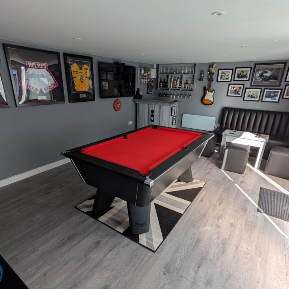 Cry Wolf Indoor Pool Table | Black | Smart Red Cloth