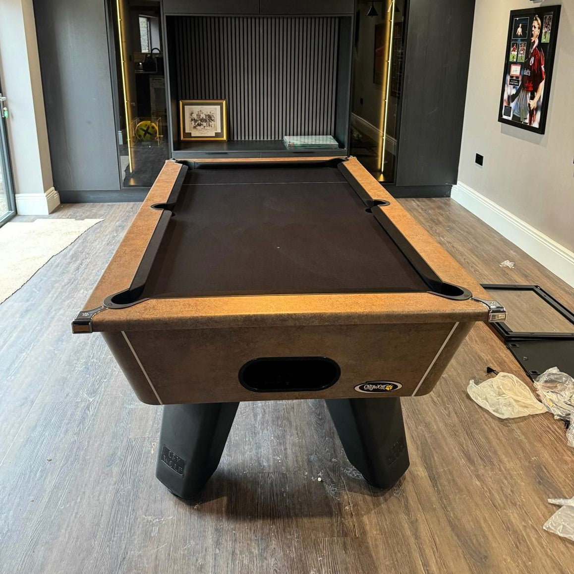 Cry Wolf Indoor Pool Table | Bronze | Smart Black Cloth