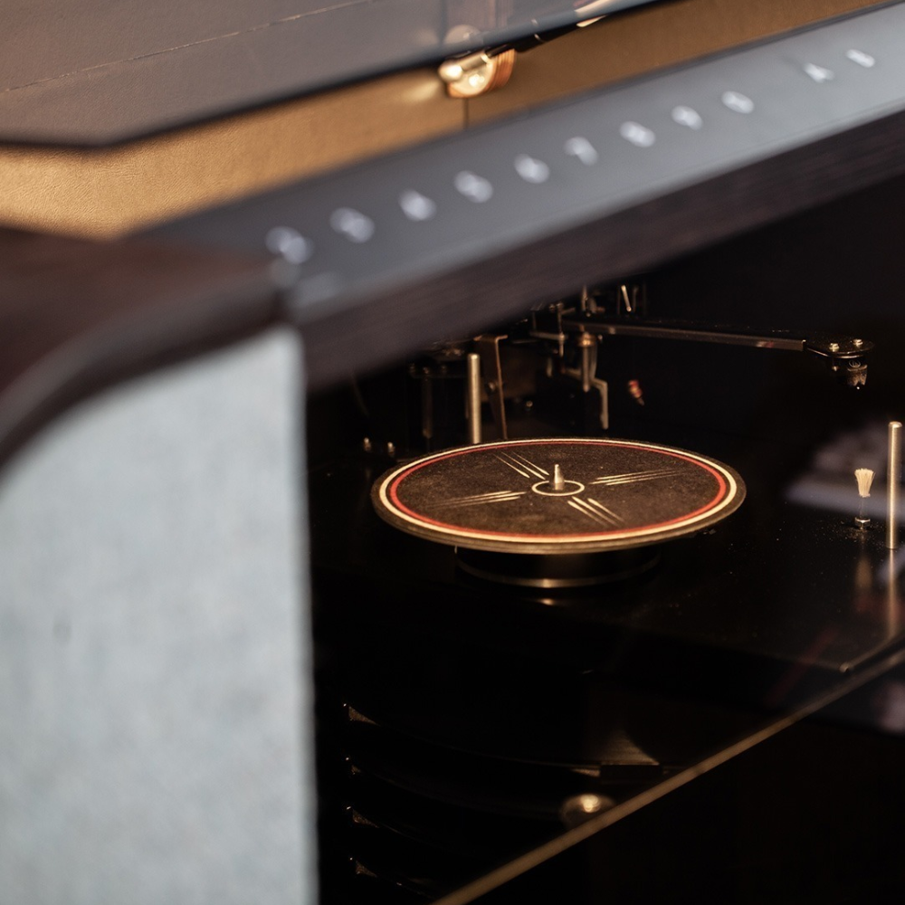 Sound Leisure VLP-20 Vinyl Console