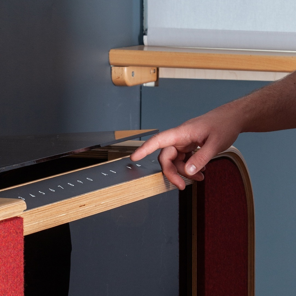 Sound Leisure VLP-20 Vinyl Console