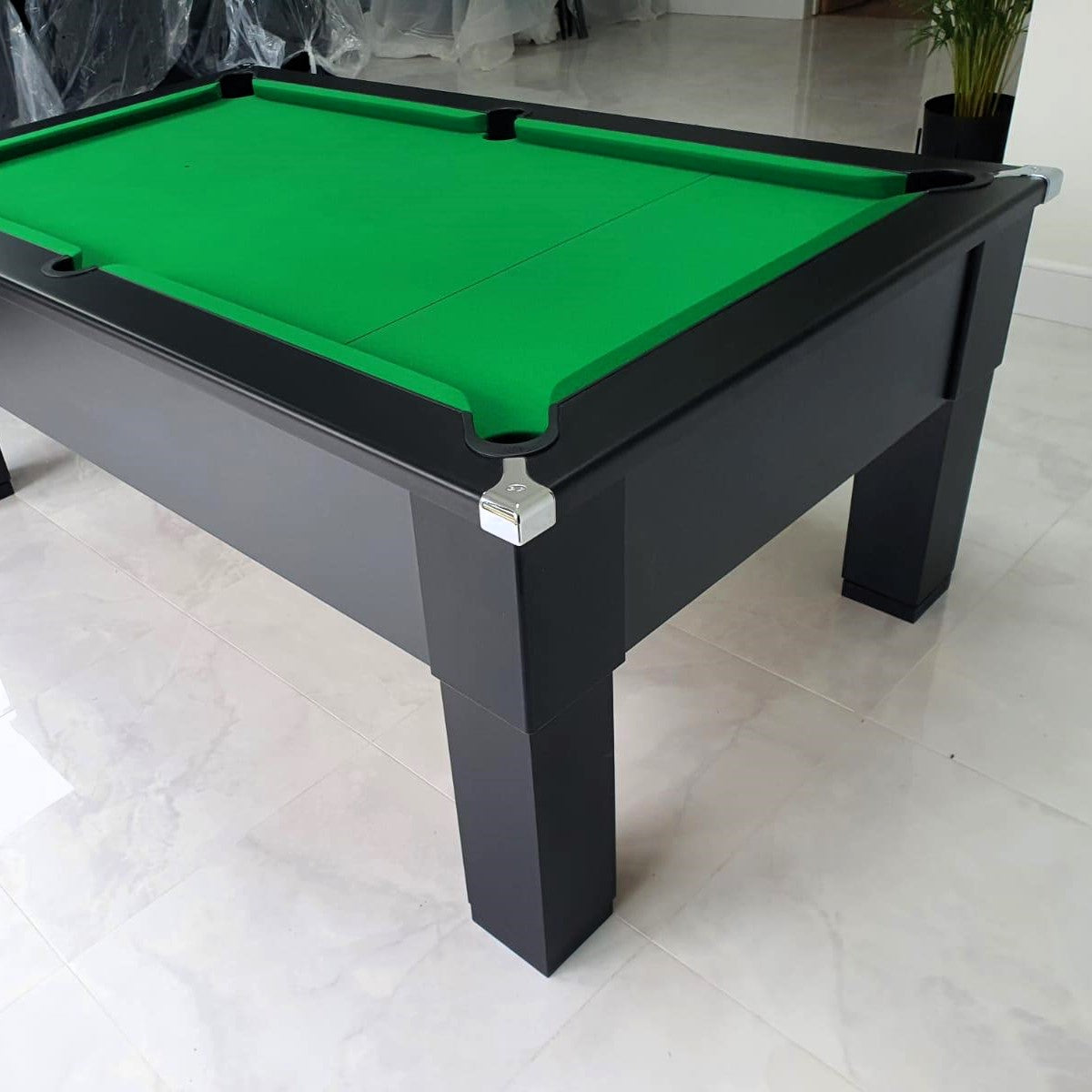 Cry Wolf Square Leg Pool Table | Black | Elite Pro English Green Cloth