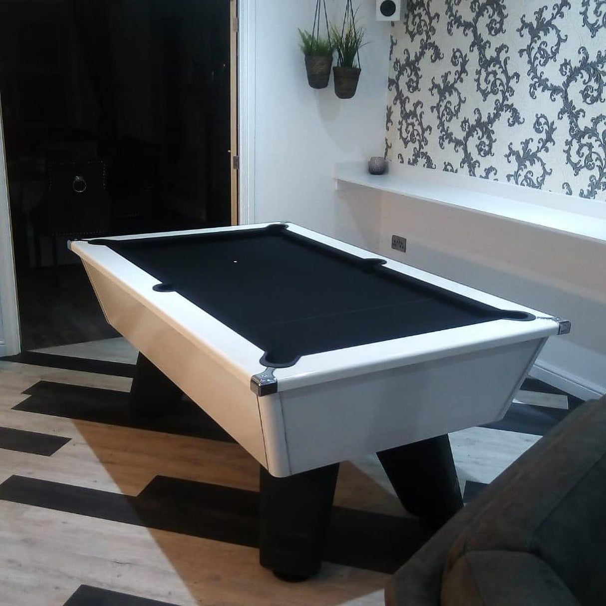 Cry Wolf Indoor Pool Table | White | Smart Black Cloth